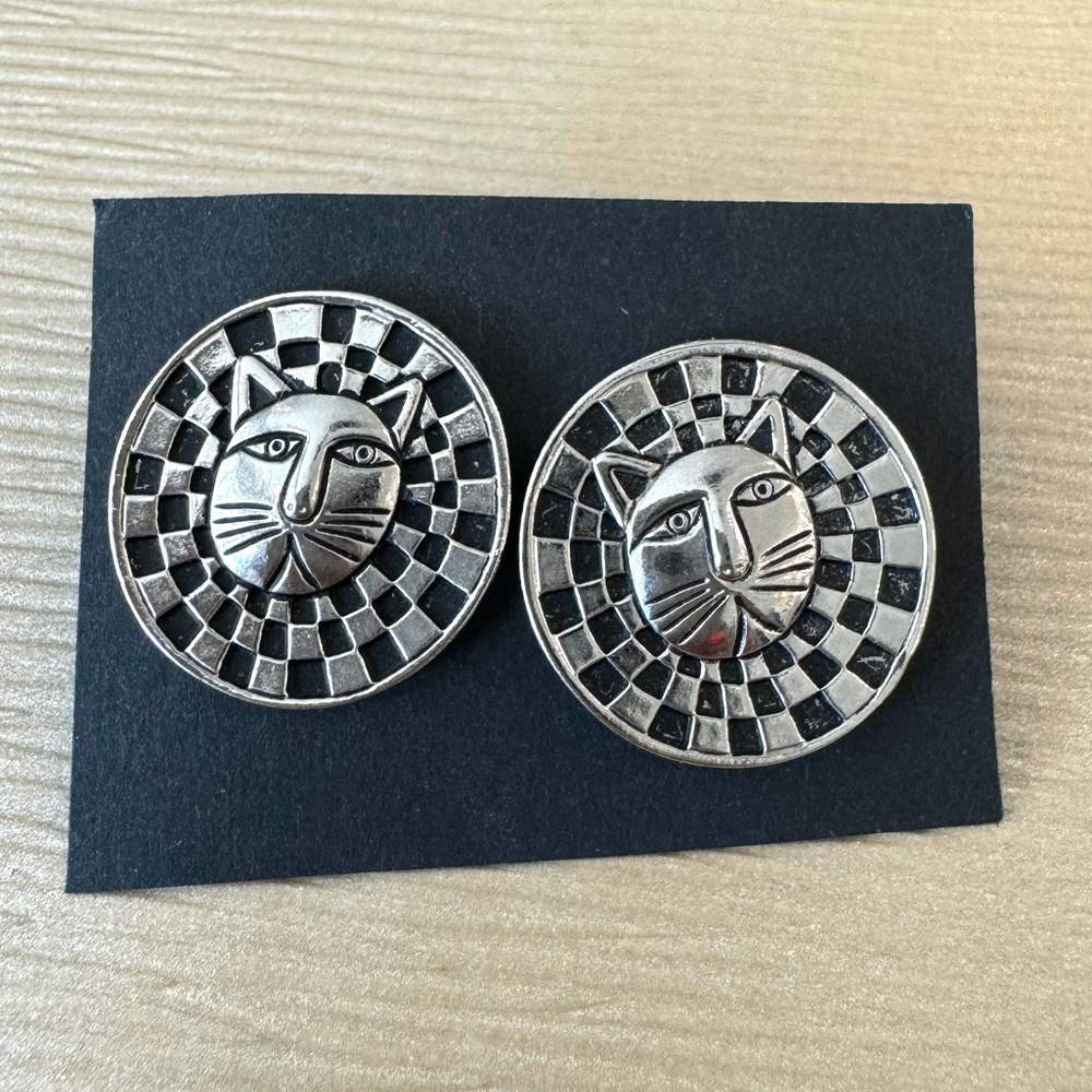 Laurel Burch Circular Checkerboard Cat Earrings